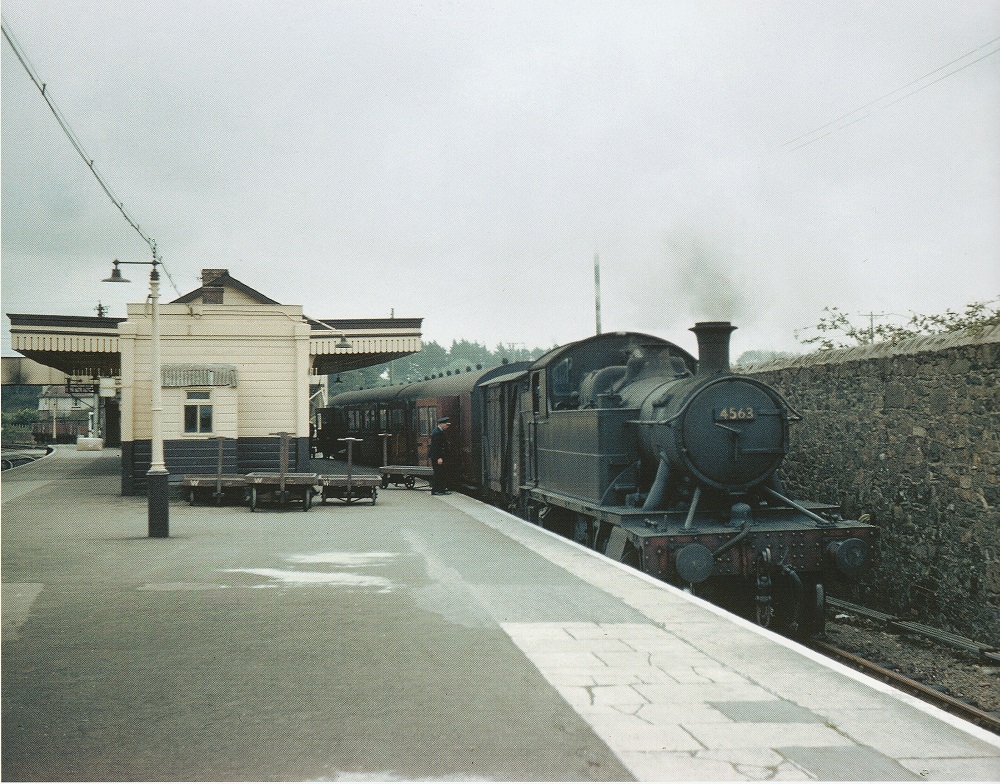 gwinear road 1960 copyright graham hoare